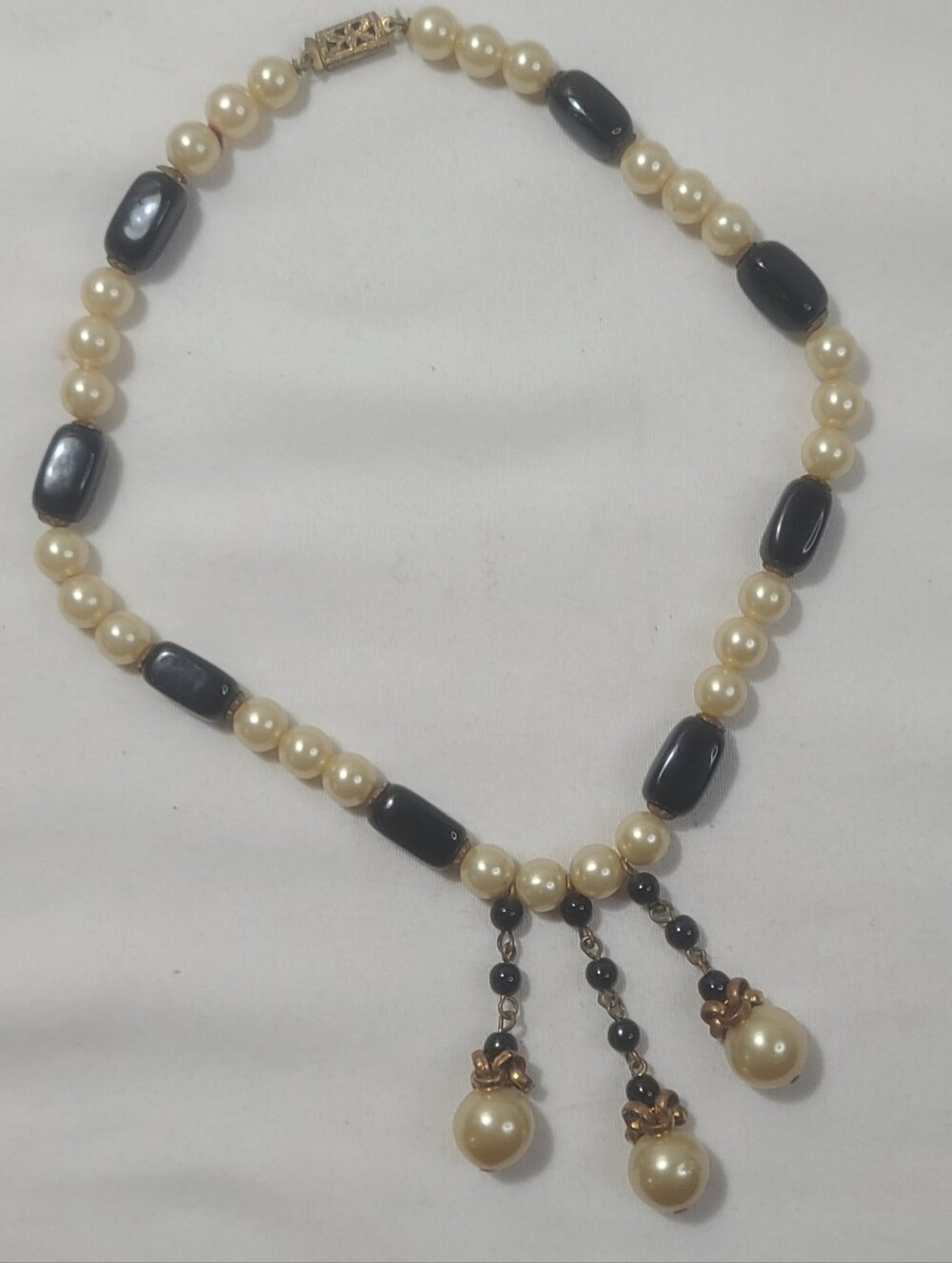Vintage Classic Faux Pearl and Black Bead Drop Necklace